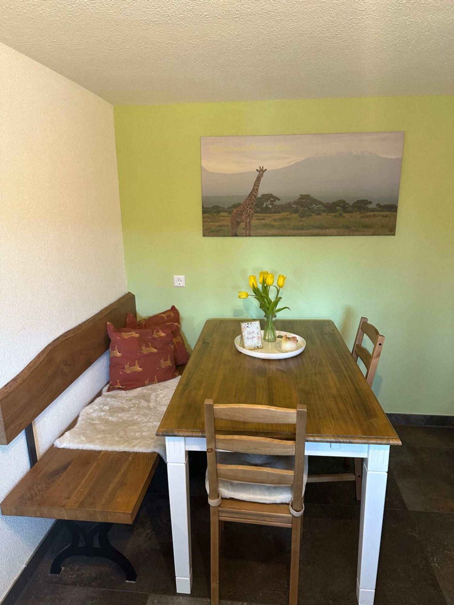 Maasai Mara Mit Whirlpool Und Sauna
